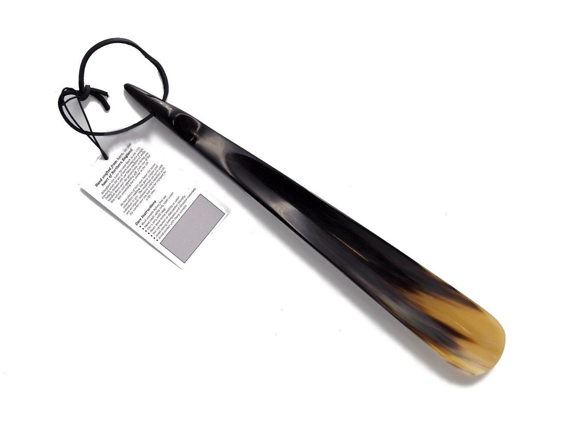 Front view of Abbeyhorn 14 inch tip end shoe horn