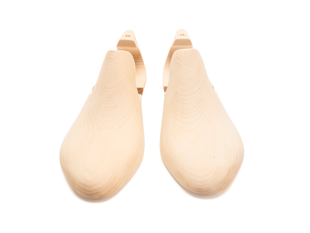 Front view of E width John Lobb William limewood shoe trees